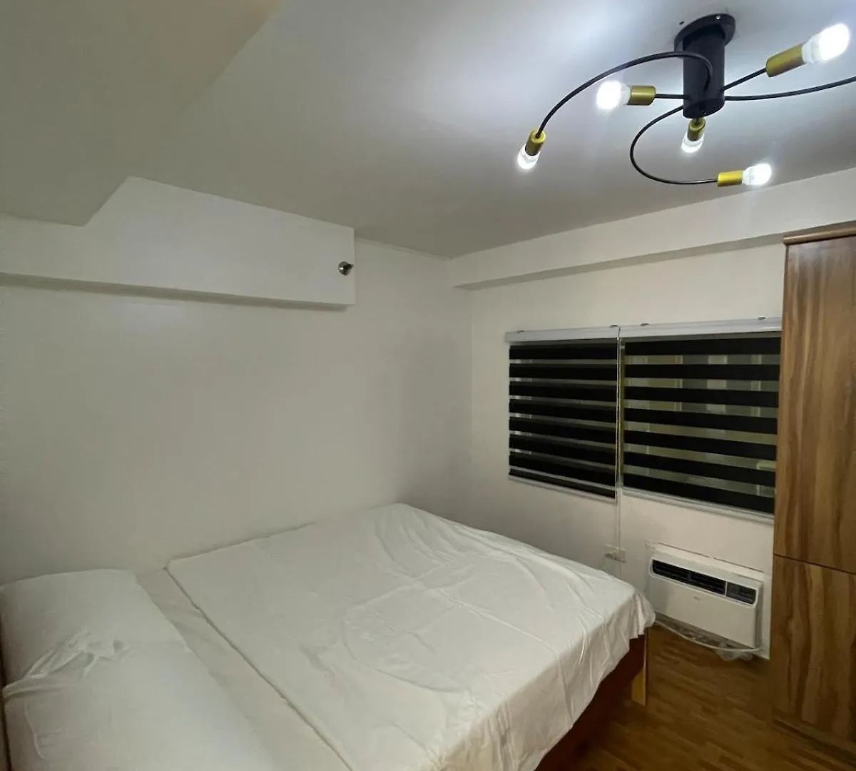 2 Bedroom 2 Bath Condo With Netflix And Karaoke Near Mrt Edsa Manila Philippines