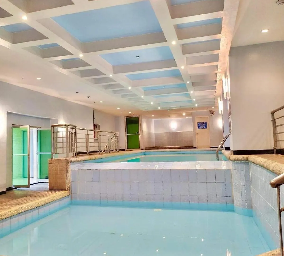 2 Bedroom 2 Bath Condo With Netflix And Karaoke Near Mrt Edsa Manila