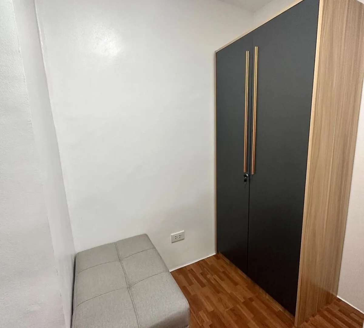 2 Bedroom 2 Bath Condo With Netflix And Karaoke Near Mrt Edsa Manila 0*,  Philippines