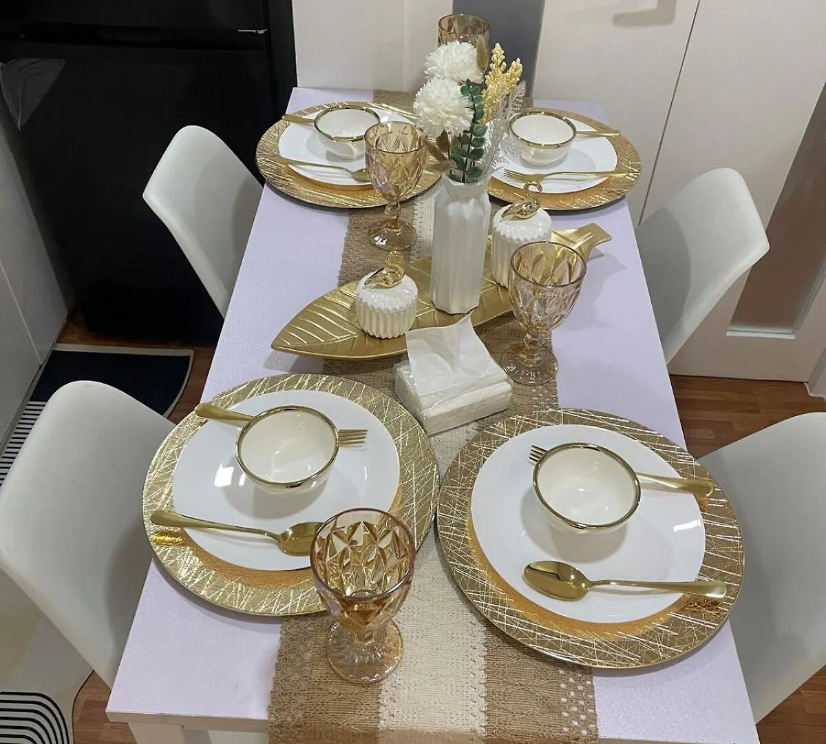 2 Bedroom 2 Bath Condo With Netflix And Karaoke Near Mrt Edsa Manila Apartment